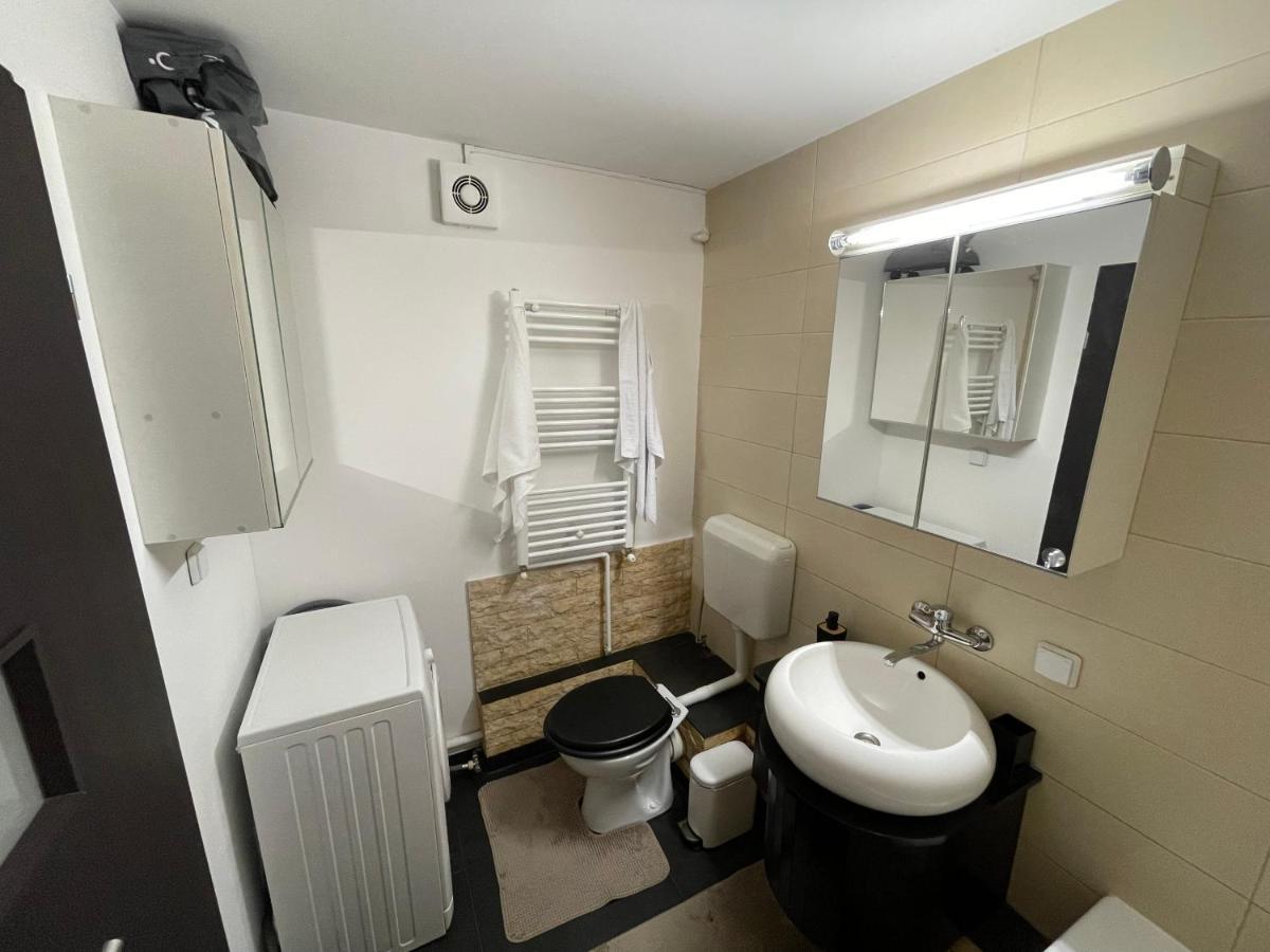 Turqoise Luxury Near Unirii Square Bucharest